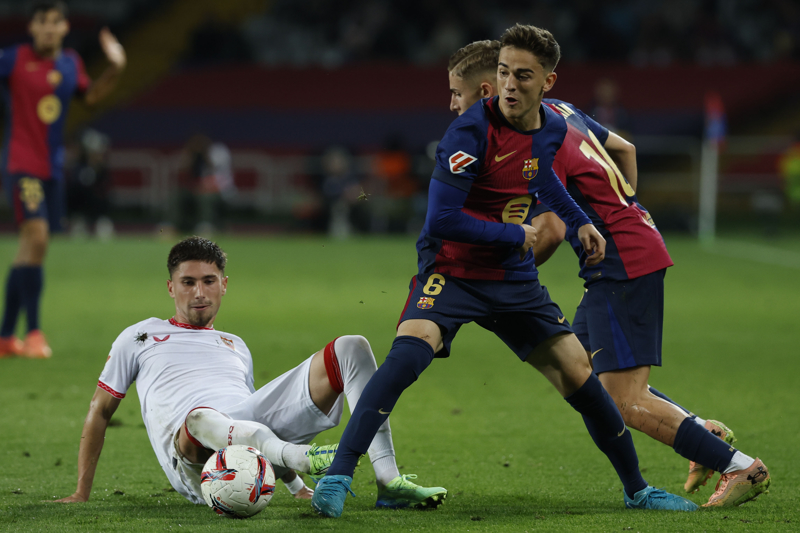 Barcelona Defeated Sevilla Differently